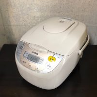 2015年製 タイガー 炊飯器 5.5合 JBH-G100