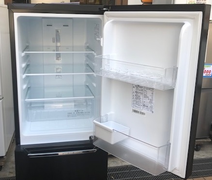 2019年製 ハイセンス 2ドア冷凍冷蔵庫 HR-D15CB | 中古家電と中古家具なら横浜リサイクルショップ39