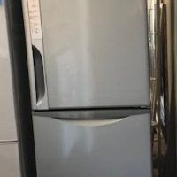 2014年製 日立 3ドア冷蔵冷凍庫 R-K320EV