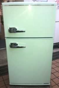 2018年製　エーステージ　2ドア冷凍冷蔵庫　WRD-2090G