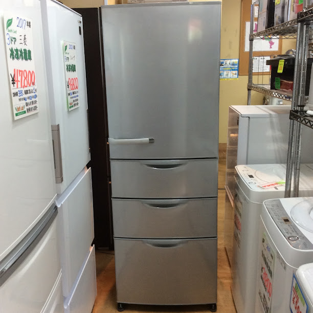 AQUA　４ドア冷凍冷蔵庫　2019年　AQR-H36H-S　