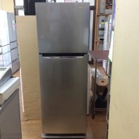 ハイセンス　冷凍冷蔵庫　227L　2020年製　HR-B2302