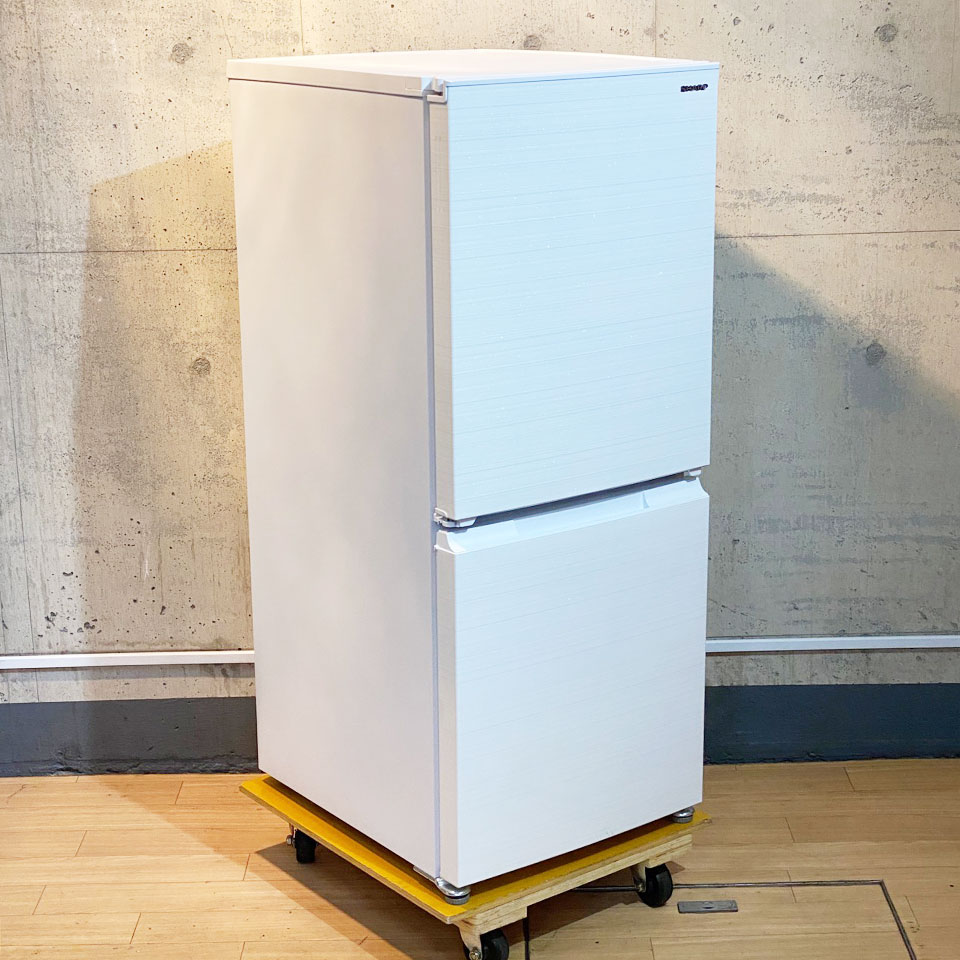 2021年製 シャープ 冷蔵庫 SJ-D15H-W | 中古家電と中古家具なら横浜